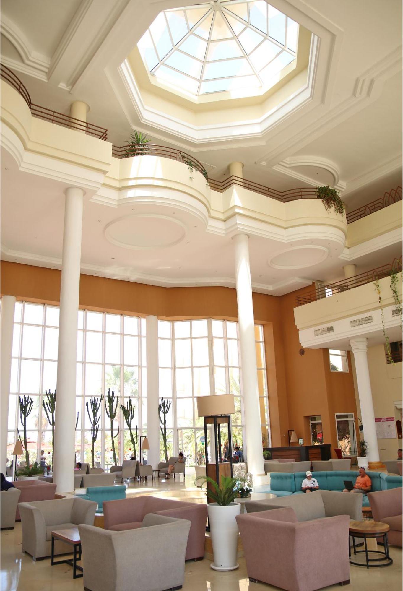 Skanes Serail Monastir Luaran gambar