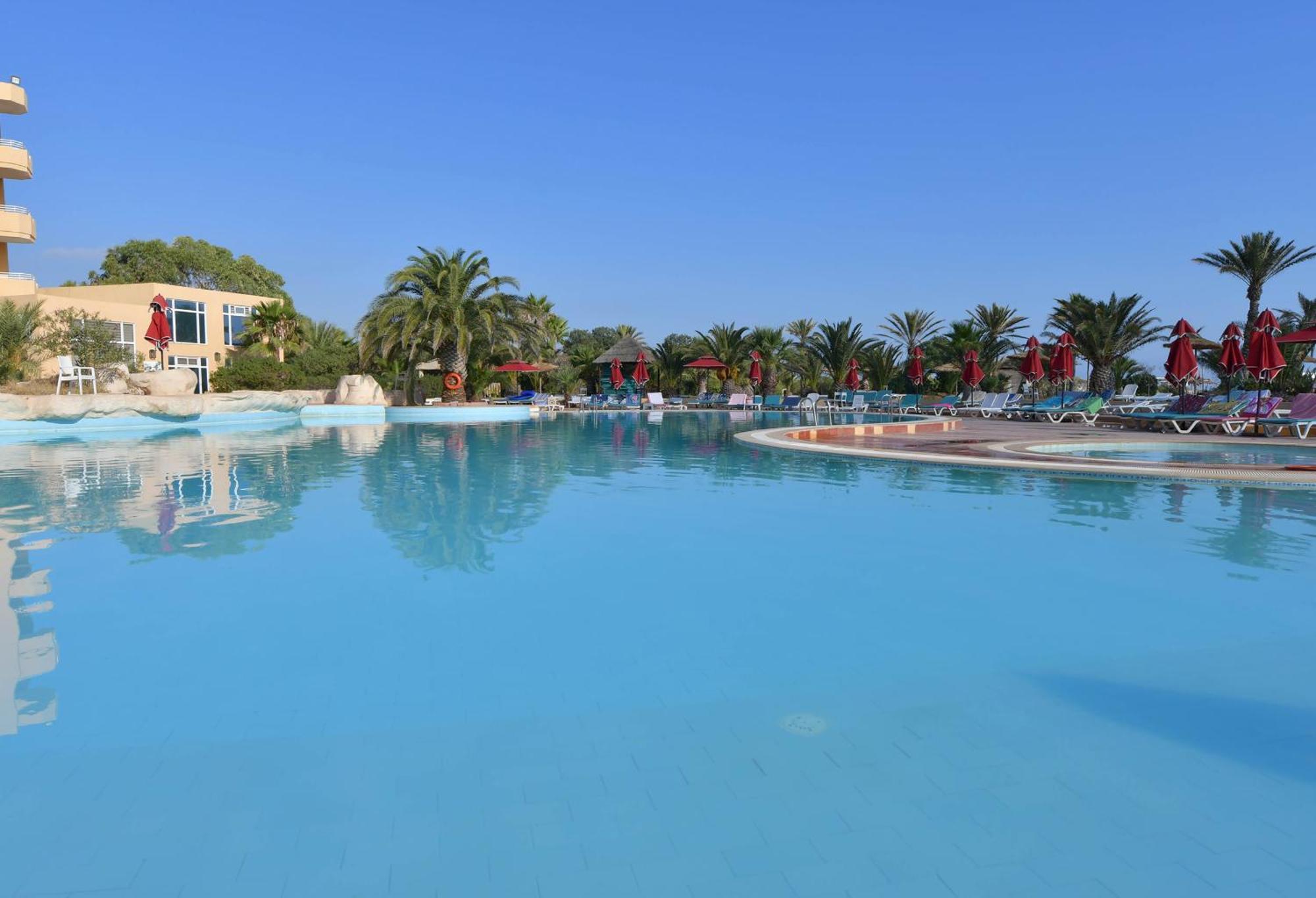 Skanes Serail Monastir Luaran gambar